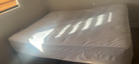Pillow top Queen mattress 