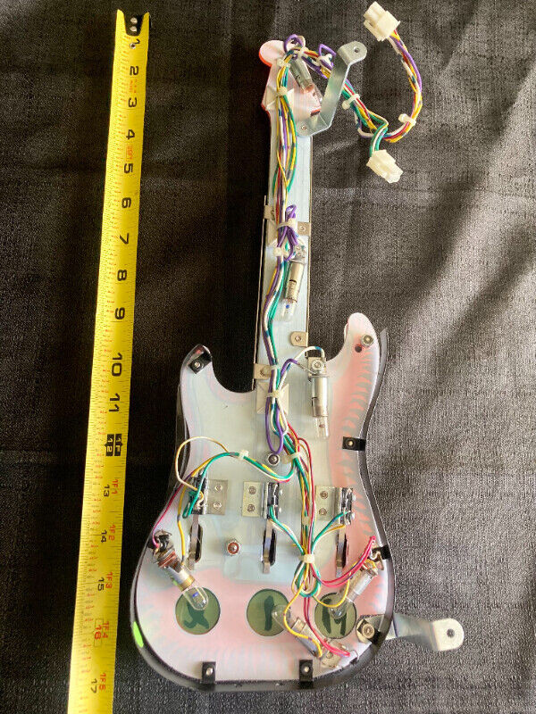 Guitar Playfield Part - Al's Garage Band Goes on World Tour in Toys & Games in Kawartha Lakes - Image 4