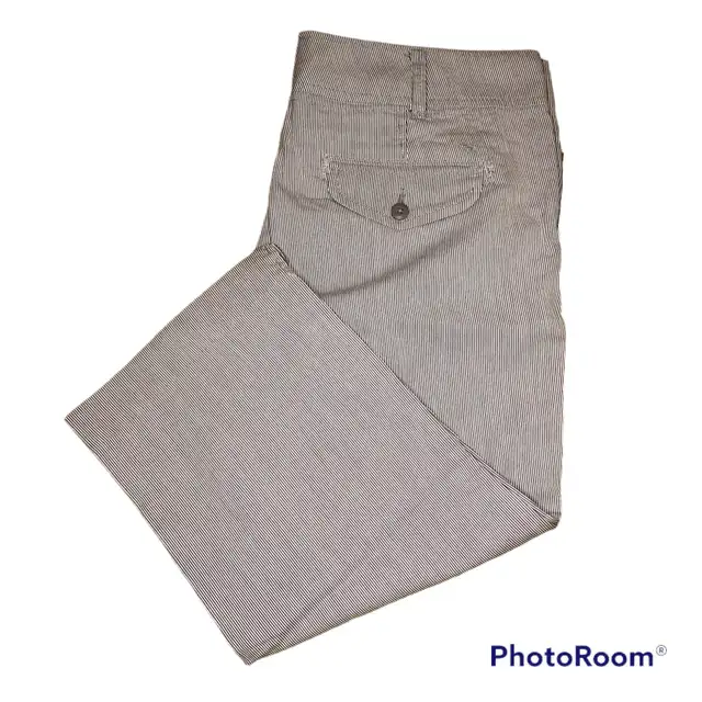 NWT American Eagle purple striped capris in Women's - Bottoms in Barrie - Image 4