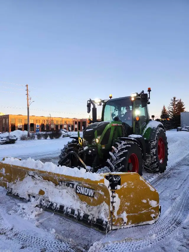 Snow Removal - Winter Maintenance 2026-2027 - Commercial in Snow Removal & Property Maintenance in Guelph - Image 2