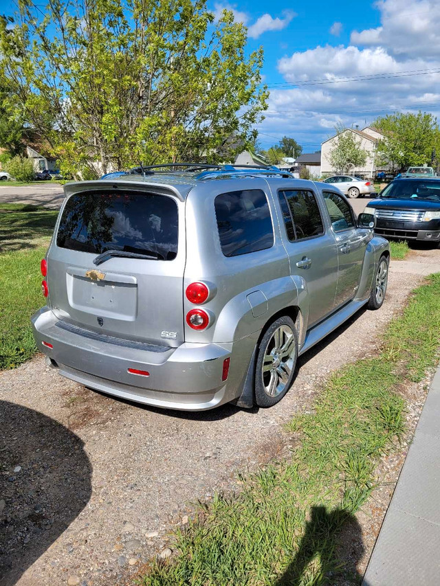 Chevrolet HHR SS in Cars & Trucks in Lethbridge - Image 2