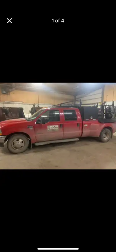 F350 w/ Lincoln welder New motor 30,000 kms New injectors
