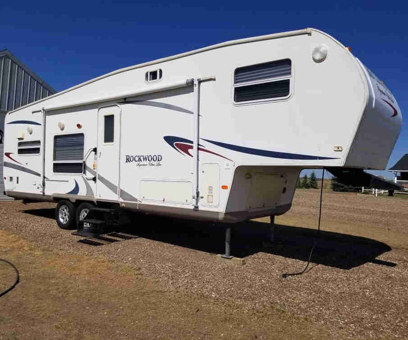5th Wheel Trailer Travel Trailers & Campers Medicine Hat Kijiji