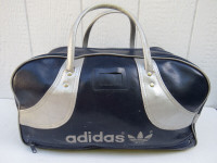 Vintage Adidas Bag in Ontario - Kijiji™