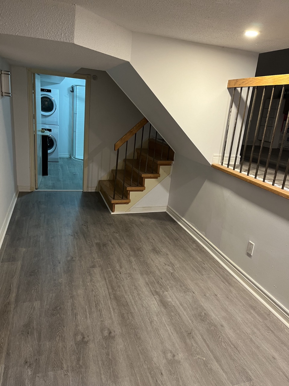 Seperate entrance basement at Finch/Midland for RENT 2