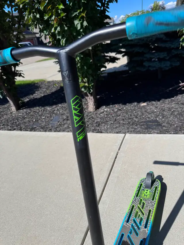 Madd Gear Pro Scooter552036924287232002