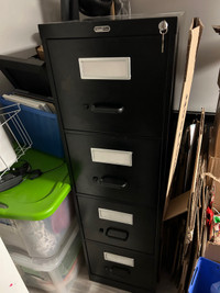 Legal size metal filing cabinet with 2 keys
