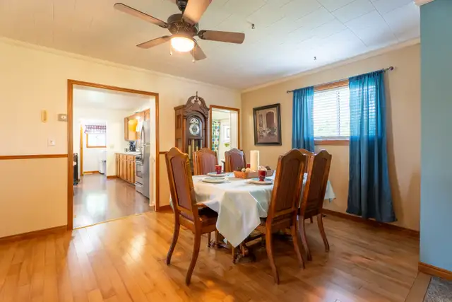 Fantastic Well Maintained Country Home! in Houses for Sale in Chatham-Kent - Image 8