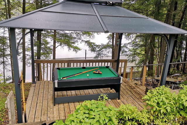 Waterfront cottage for rent , foosball, pool table, badminton... in Short Term Rentals in Trenton - Image 4