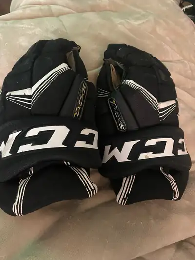 Hockey Gloves, View more