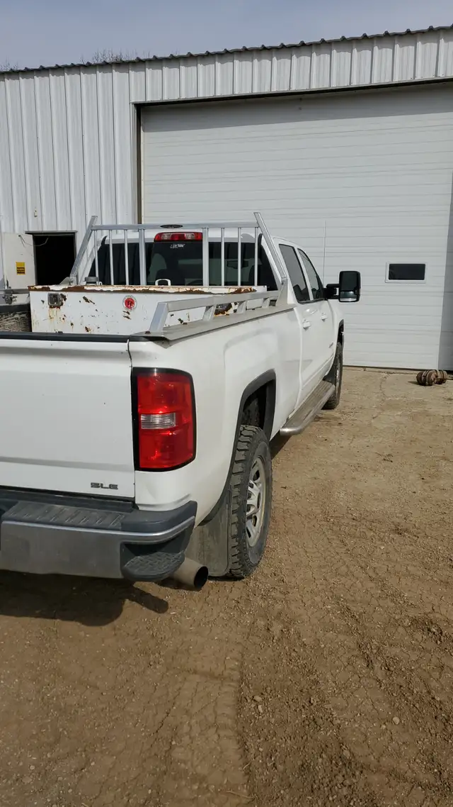 2016 GMC 3500533010248715489283