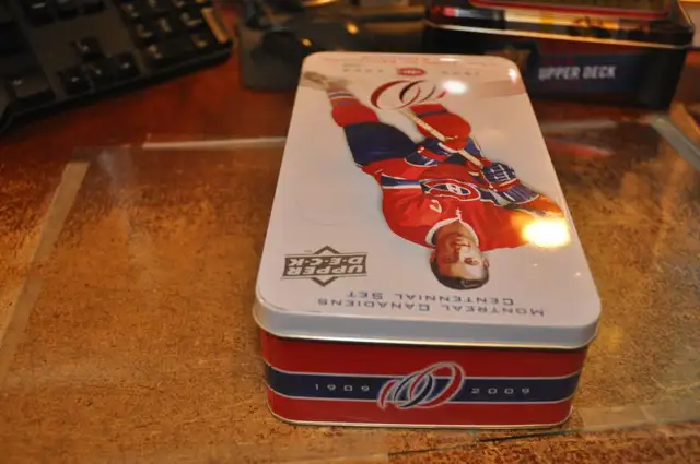 upper deck montreal canadiens centennial set 1909-2009 empty met in Arts & Collectibles in Victoriaville - Image 8
