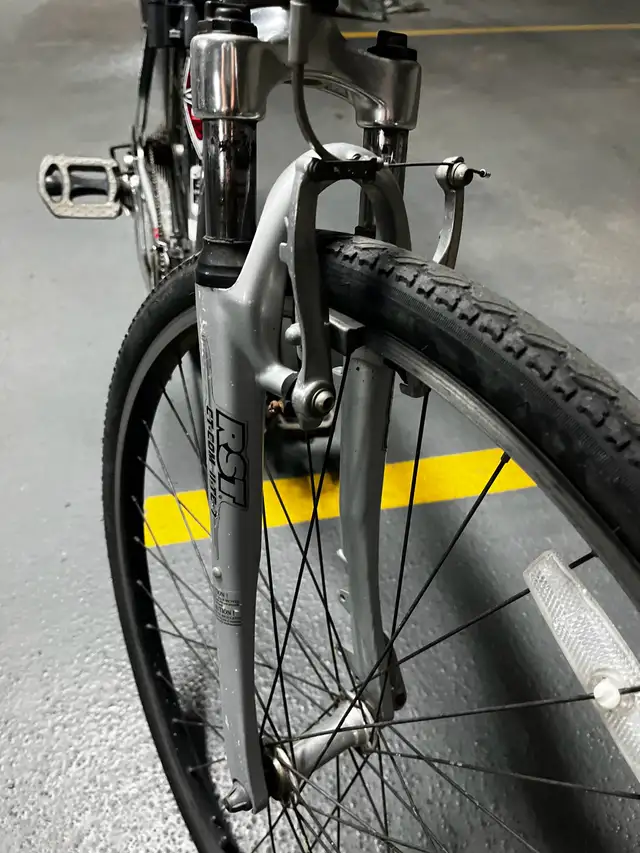 Vélo ATB de ville - Town bike DEAL in Cruiser, Commuter & Hybrid in City of Montréal - Image 8