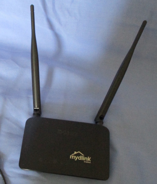D-Link Wifi Router in Networking in Kingston