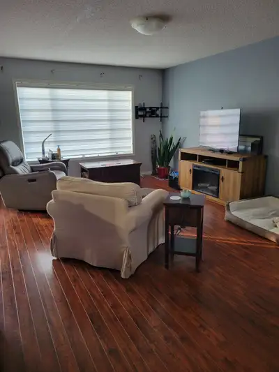 hide for rent in cumberland great for family the house have all appliances close to shopping centre...