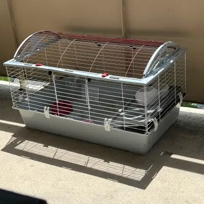 SMALL ANIMAL CAGE (for rabbits, Guinea pigs, hamsters etc)