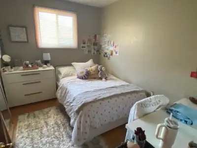 • This property has been legally approved by the City of Thorold - Residential Rental License • 1 pr...