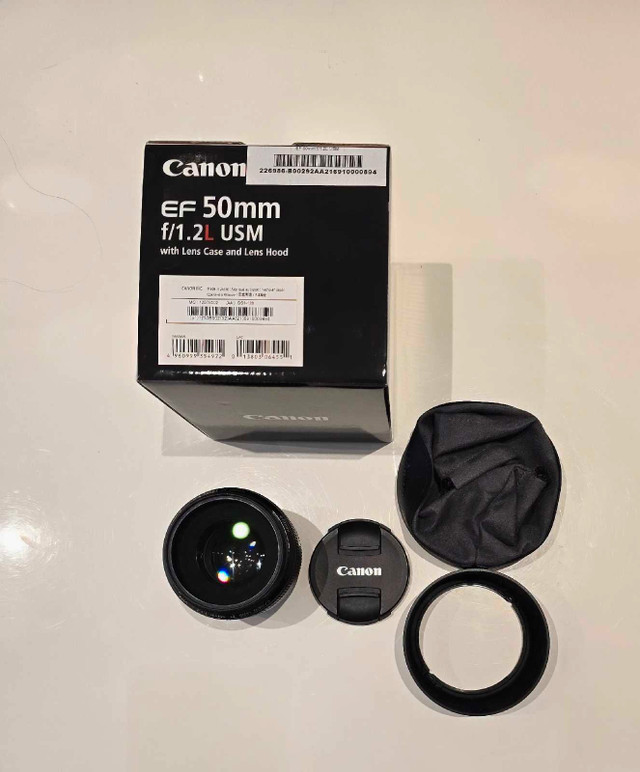 Canon EF 50mm f/1.2L USM  in Cameras & Camcorders in Markham / York Region
