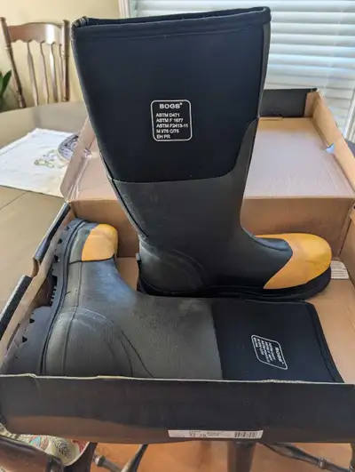 Bogs Rancher Steel toed - Size 10, View more