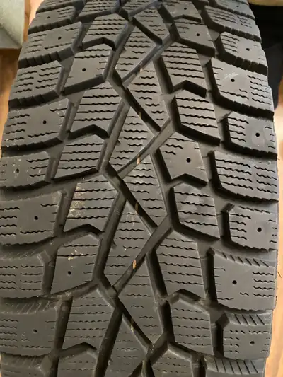 Ice Edge Sumitomo SnowTires - highly reviewed for safety, no rims 215/60R16 95, 26.3 inches Great co...
