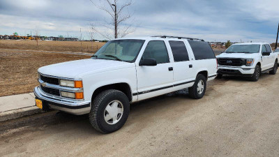 1999 Chevrolet Suburban LT 4x4