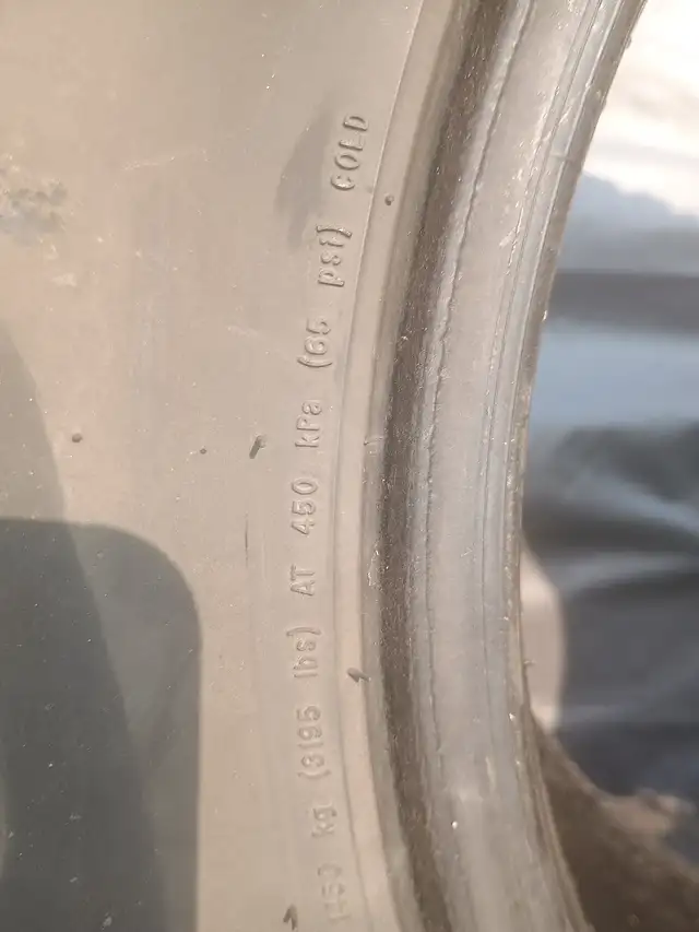 Goodyear Wrangler Duratrac Tires 35x12.50R17LT in Tires & Rims in Vancouver - Image 5