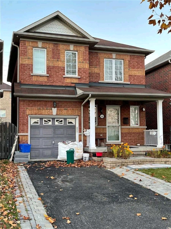 Basement Available for Rent Short Term Rentals Oshawa / Durham