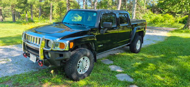 2009 Hummer H3T 4x4 3.7L 5 speed manual in Cars & Trucks in Muskoka