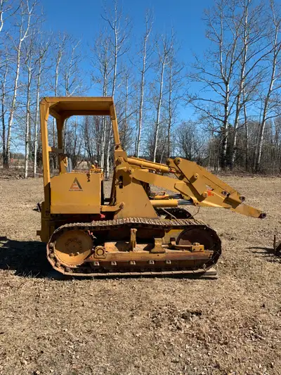 Transmission. under carriage and Hyd. great condition. Needs Engine Rebuild Asking $3500.00 o.b.o. F...