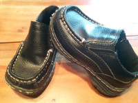 Chaussures noirs Browns buster taille 8 petit garçon