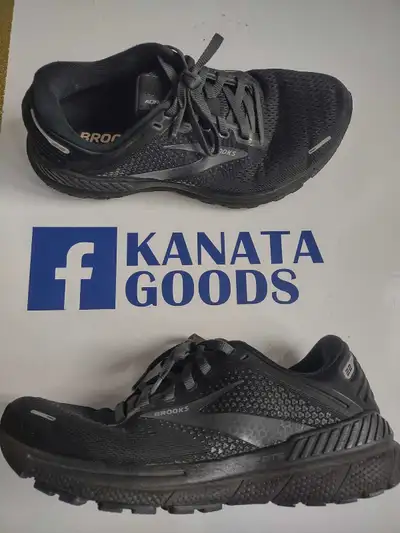Women's shoes size 9w, Brooks, Kanata, Ottawa, View more