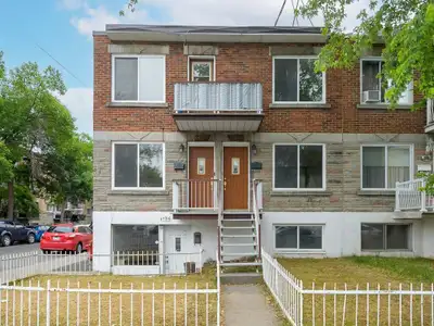 Renovated 3 1/2 Apartment