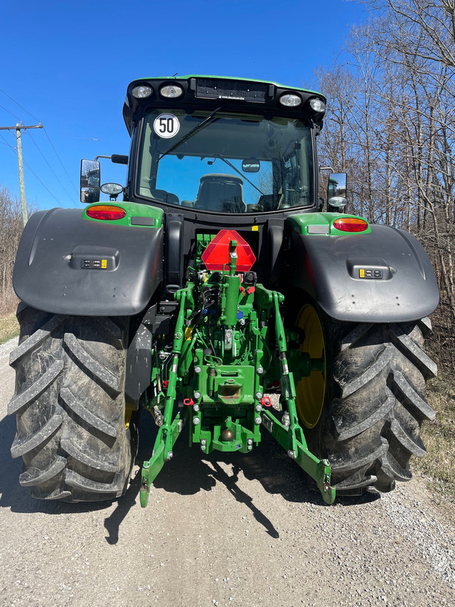 2018 John Deere 6215R. 744hrs in Farming Equipment in Chatham-Kent - Image 4