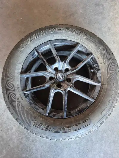 In Saskatoon... 17" aluminum rims (5x114.3) - these are in fantastic condition TPMS sensors 225/65 1...