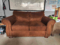 NEED GONE TODAY - COUCH