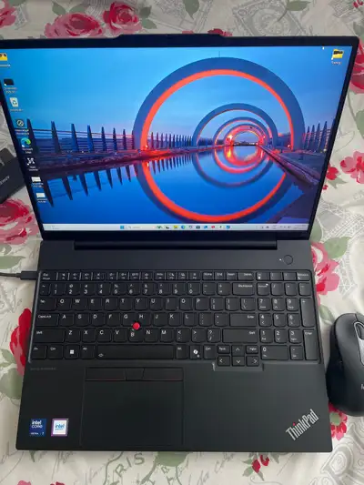 Lenovo Thinkpad Business, View more