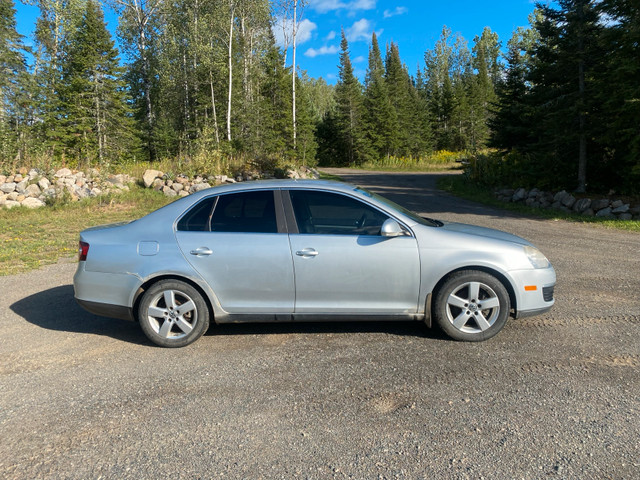 2009 Volkswagen Jetta in Cars & Trucks in Thunder Bay - Image 2