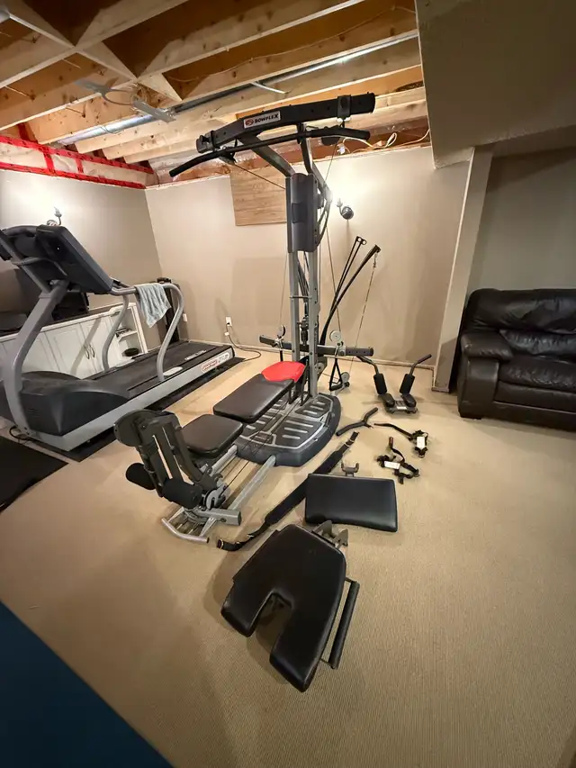 Bowflex Ultimate 2 - Very Good Condition! in Exercise Equipment in Saskatoon - Image 6