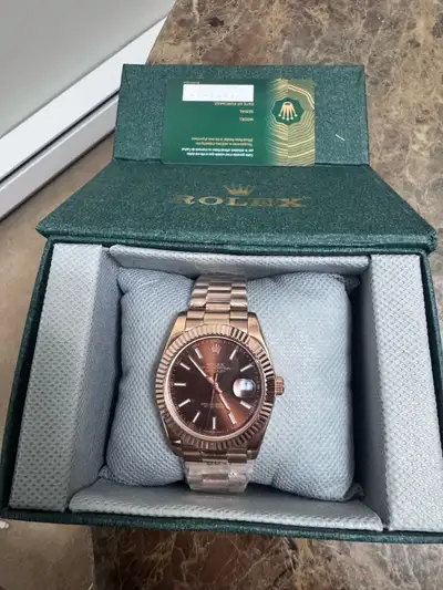 Rolex Datejust automatic 40mm chocolate dial with rosegold jubilee bracelet. AAA quality stainless s...