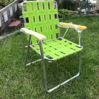 Vintage Webbed Lawn Chair - PU NE Edmonton