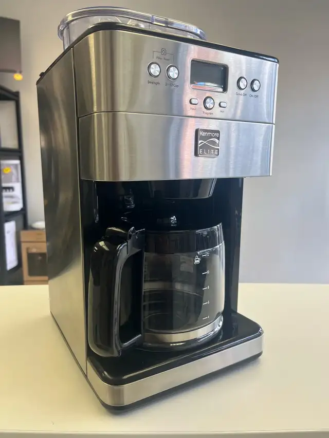 Kenmore Elite Coffee Maker in Coffee Makers in City of Toronto - Image 6