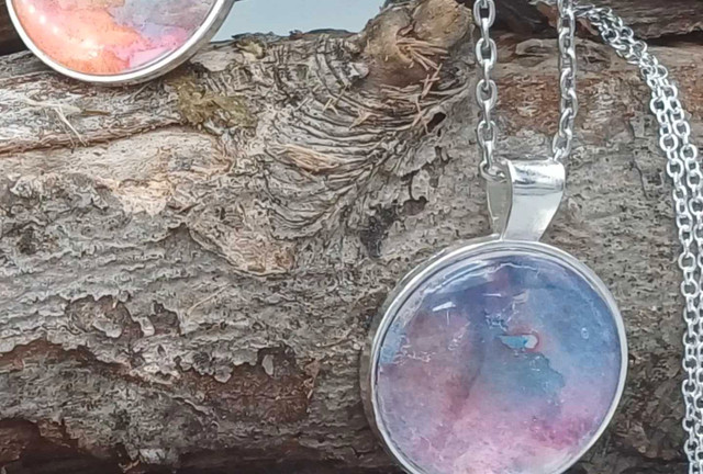 Watercolour Pendants with chain in Jewellery & Watches in Charlottetown