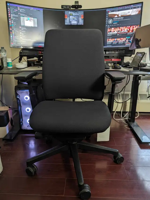 Steelcase Amia ~ Fully Loaded ~ Free GTA Delivery ~ 2 Colours ~62863262643331122