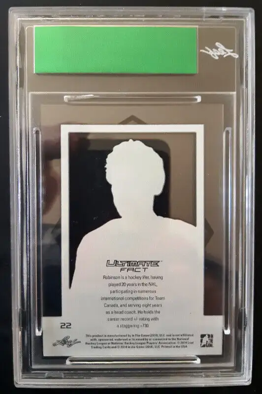 2014-15 ITG Ultimate Memorabilia 14th Gold /50 Larry Robinson in Arts & Collectibles in St. Catharines - Image 3