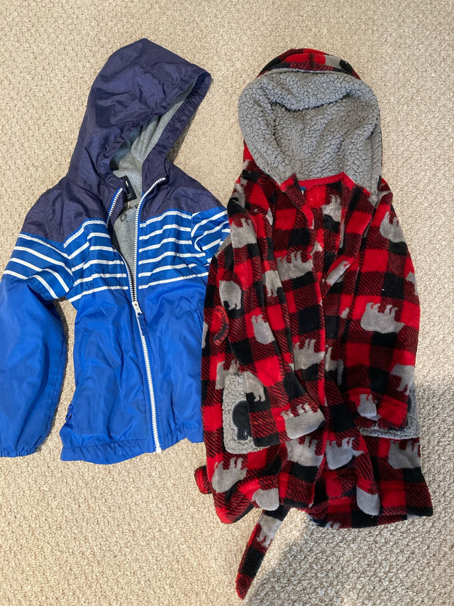 Boys Clothing Size 6T - includes suit, t shirts etc in Kids & Youth in Ottawa - Image 4