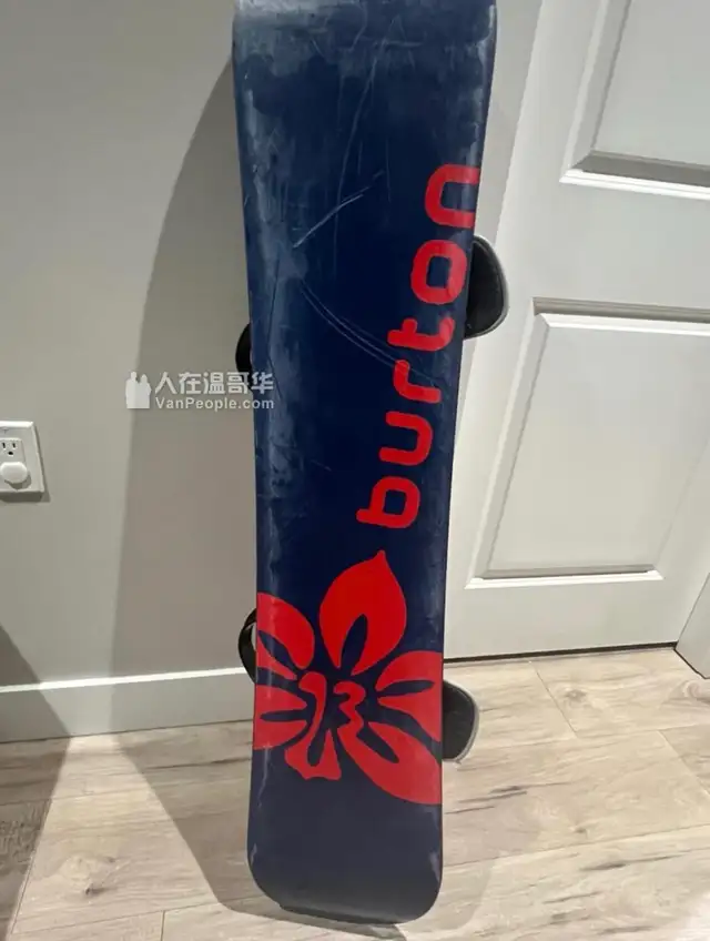 Burton Snowboard for Sale in Snowboard in Richmond - Image 3