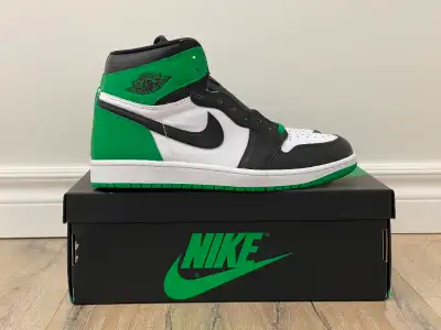 Up for sale is a pair of brand-new DS Air Jordan 1 Retro High OG Lucky Green. Comes with original bo...