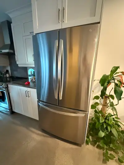 Réfrigérateur LG, View more