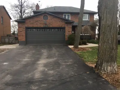 1 bed 1 bath in executive neighbourhood
