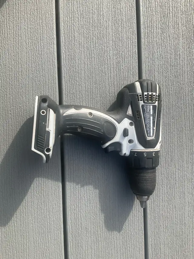 makita drills in Power Tools in Strathcona County - Image 5